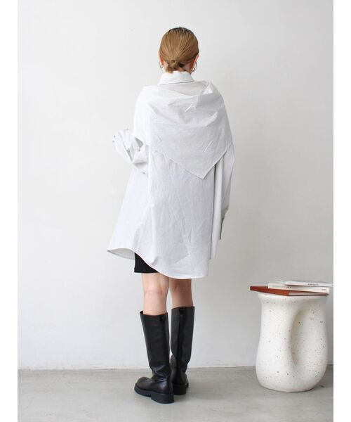 Ungrid（アングリッド）の「スカーフデザインルーズシャツ（シャツ/ブラウス・レディース・グリーン/その他1/ベージュ・FREE）」の13枚目の写真