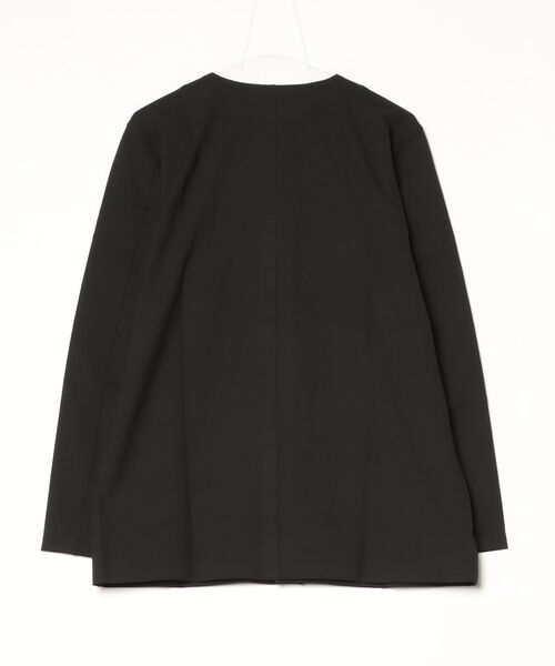 A blends(エイブレンズ)の「A blends ストレッチノーカラーJK(ノーカラージャケット・メンズ・キャメル/ブラック/チャコールグレー・LARGE/MEDIUM)」の17枚目の写真