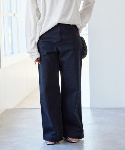 U by SPICK&SPAN(ユーバイスピックアンドスパン)の「ヴィンテージライクチノパンツ(チノパンツ・レディース・アイボリー/ベージュ/ネイビー・38/36)」の17枚目の写真