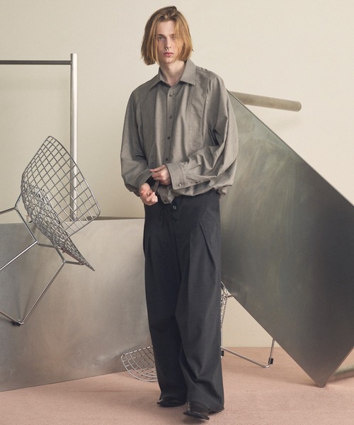 MAISON SPECIAL(メゾンスペシャル)の「《UNISEX》3D Cut Prime-Wide Gathered Trousers/3Dカットプライムワイドギャザースラックス【MAISON SPECIAL/メゾンスペシャル】(スラックス・メンズ・マスタード/ブラック/チャコールグレー/オフホワイト・2/1/0)」の17枚目の写真
