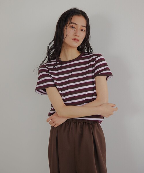 EMMEL REFINES（エメルリファインズ）の「＜EMMEL REFINES＞EM フライスクルーネック チビTシャツ（Tシャツ/カットソー・レディース・ワインレッド/ケリーグリーン/ライトブルー・FREE）」の3枚目の写真