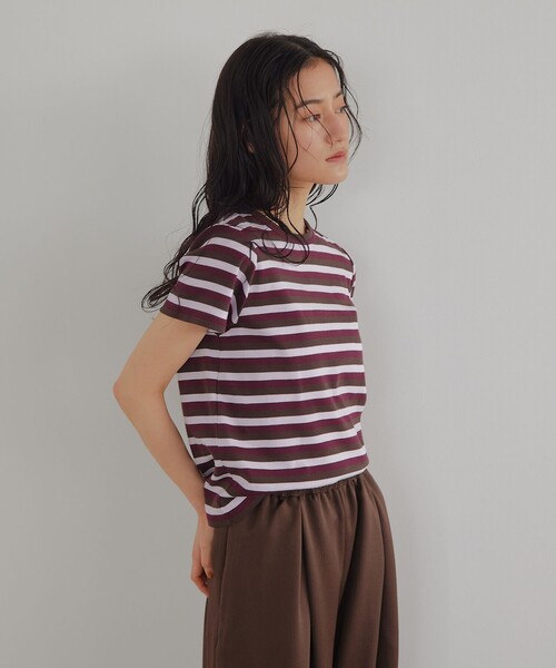 EMMEL REFINES（エメルリファインズ）の「＜EMMEL REFINES＞EM フライスクルーネック チビTシャツ（Tシャツ/カットソー・レディース・ワインレッド/ケリーグリーン/ライトブルー・FREE）」の5枚目の写真