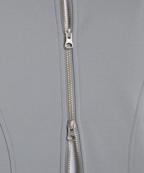 NEW BALANCE（ニューバランス）の「NB GREY ヴィンテージトラックジャケット（ジャージ・メンズ・ライトグレー/ネイビー・MEDIUM/LARGE/XX-LARGE/SMALL/X-LARGE）」の6枚目の写真