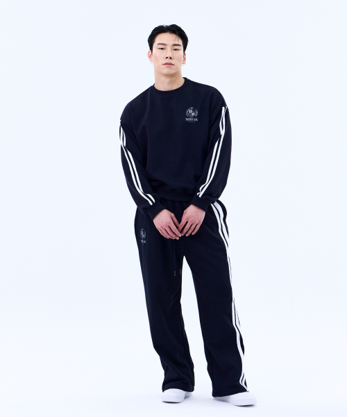 MIHAK(ミハク)の「アイビーリーグトラックラインスウェットシャツ(NAVY)(スウェット・メンズ・その他・1/2/3)」の2枚目の写真