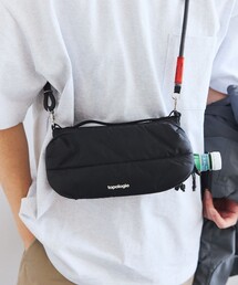 Topologie(�g�|���W�[)��Topologie/�g�|���W�[ Bottle Sacoche Medium Puffer �{�g���T�R�b�V���y�o�b�O�P�́z(�V�����_�[�o�b�O)