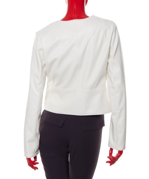 DOUBLE STANDARD CLOTHING（ダブルスタンダードクロージング）の「フェイクレザージャケット（ノーカラージャケット・レディース・ホワイト/ブラウン・36/38）」の5枚目の写真