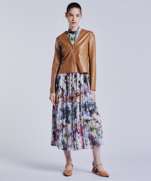 DOUBLE STANDARD CLOTHING（ダブルスタンダードクロージング）の「フェイクレザージャケット（ノーカラージャケット・レディース・ホワイト/ブラウン・36/38）」の12枚目の写真