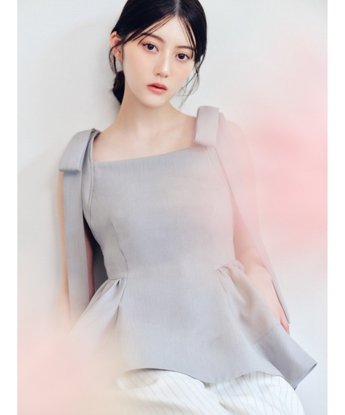 FRAY I.D(フレイアイディー)の「【WEB限定】リボンペプラムトップス/ウォッシャブル(Tシャツ/カットソー・レディース・アイボリー/マルチ/グレー・1/0)」の15枚目の写真