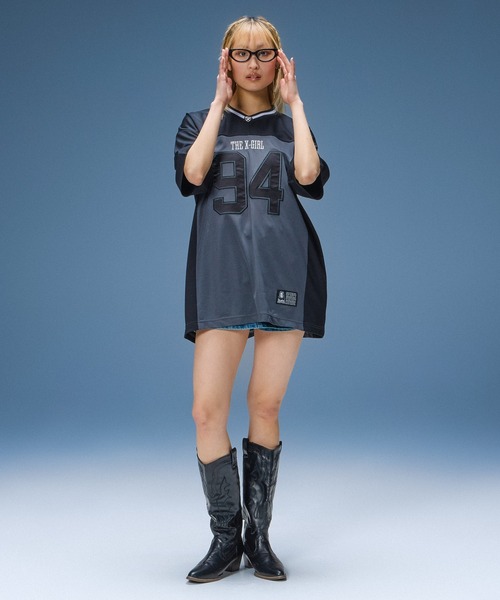 X-girl（エックスガール）の「FACE LABEL FOOTBALL TEE DRESS（ワンピース・レディース・ブラック/ブラウン/ピンク・S/M）」の9枚目の写真