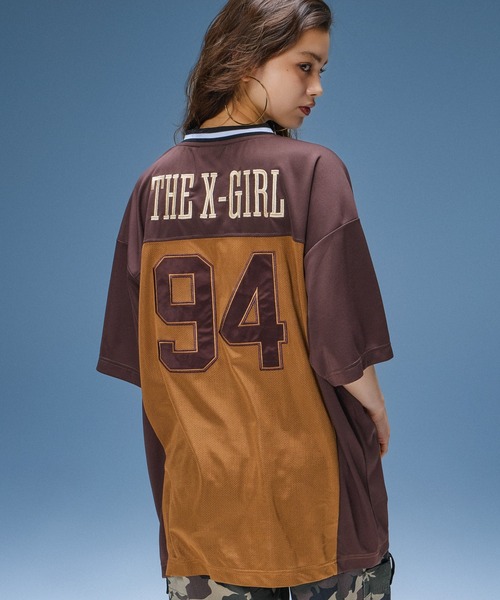 X-girl（エックスガール）の「FACE LABEL FOOTBALL TEE DRESS（ワンピース・レディース・ブラック/ブラウン/ピンク・S/M）」の12枚目の写真