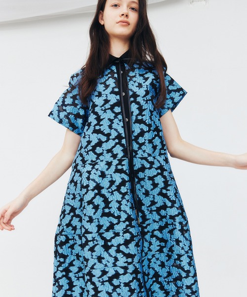 LE CIEL BLEU（ルシェルブルー）の「シアージャカードドレス / Sheer Jacquard Dress（ワンピース・レディース・グレー/ブラック/ライトブルー/ネイビー・36）」の3枚目の写真