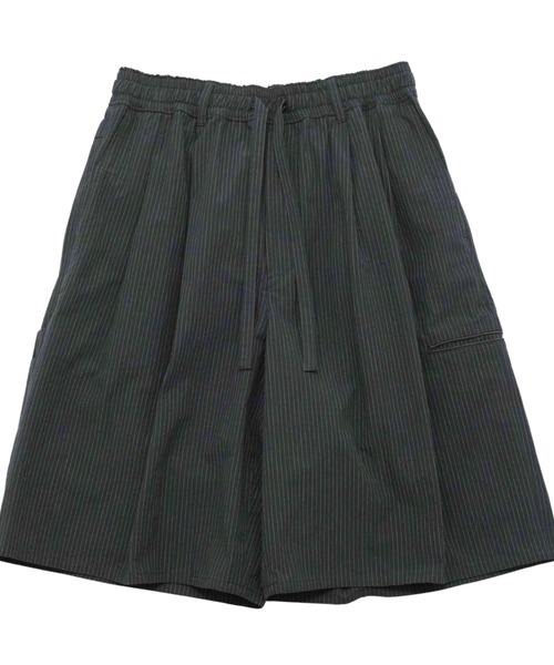 MATSUFUJI(マツフジ)の「【MATSUFUJI】 Striped Wide Shorts(その他パンツ・メンズ・ブラック/オフホワイト・3/2)」の1枚目の写真