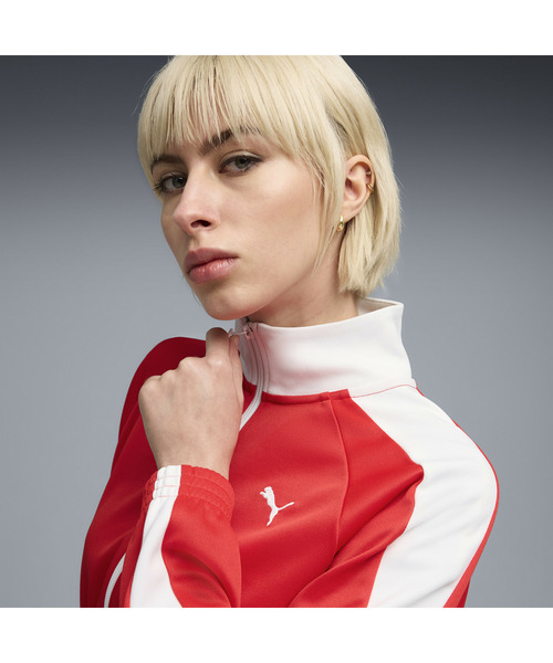 PUMA（プーマ）の「PUMA プーマ ウィメンズ T7 ピケ リラックスド クロップド トラックジャケッ（ジャージ・レディース・ブラック/レッド・X-LARGE/LARGE/MEDIUM/SMALL）」の12枚目の写真