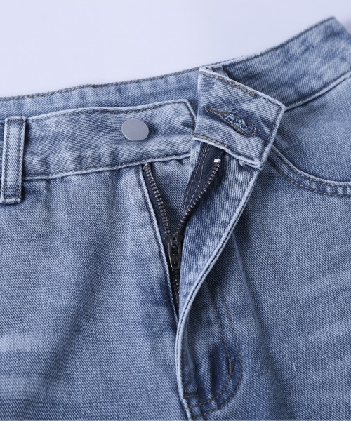 La-gemme(ラジェム)の「カーブシルエットワイドデニムパンツ(デニムパンツ・レディース・ブルー/ライトブルー・L/M/S)」の17枚目の写真
