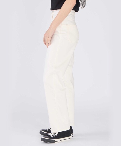 To b. by agnes b.(トゥービーバイアニエスベー)の「ホワイトデニムストレートパンツ(その他パンツ・レディース・ホワイト・40/38/36)」の5枚目の写真