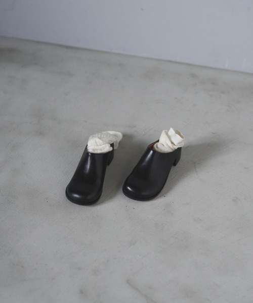 anuke(アンヌーク)の「anuke Ecoleather Heel Slip-ons エコレザーヒールスリッポン/62521021(スリッポン・レディース・ブラック・36/37/38)」の11枚目の写真