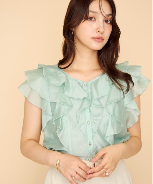 MISCH MASCH（ミッシュマッシュ）の「2026春夏新作 シアーレースラッフルフリルブラウス（シャツ/ブラウス・レディース・イエロー/グリーン/ホワイト/ブラック/アイボリー・ﾌﾘ-）」の11枚目の写真