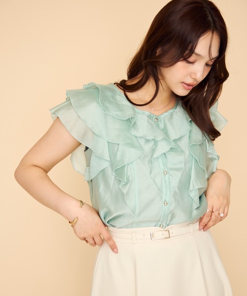 MISCH MASCH（ミッシュマッシュ）の「2026春夏新作 シアーレースラッフルフリルブラウス（シャツ/ブラウス・レディース・イエロー/グリーン/ホワイト/ブラック/アイボリー・ﾌﾘ-）」の12枚目の写真