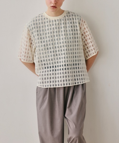 Kelen(ケレン)の「「KELEN / ケレン」シアーチェッククルーネックトップス(シャツ/ブラウス・レディース・ブラック/オフホワイト・M/S)」の4枚目の写真