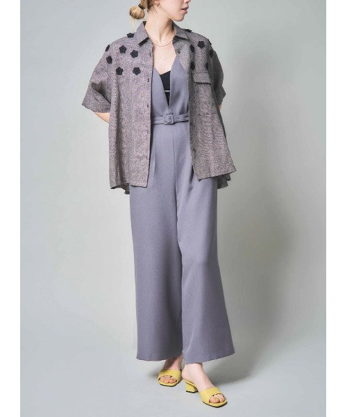 COEL(コエル)の「モチーフリネンシャツ(シャツ/ブラウス・レディース・ブラック/オレンジ・FREE)」の2枚目の写真