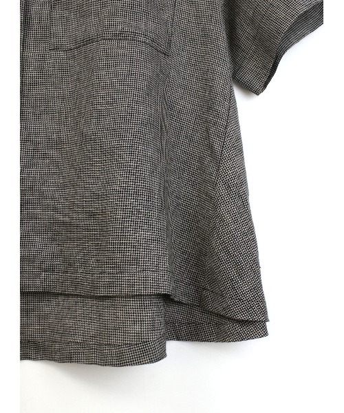 COEL(コエル)の「モチーフリネンシャツ(シャツ/ブラウス・レディース・ブラック/オレンジ・FREE)」の12枚目の写真