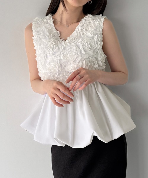 junoah（ジュノア）の「チュールバルーントップス（シャツ/ブラウス・レディース・ホワイト/アイボリー/ブラック・SMALL/LARGE/MEDIUM）」の2枚目の写真