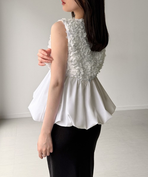 junoah（ジュノア）の「チュールバルーントップス（シャツ/ブラウス・レディース・ホワイト/アイボリー/ブラック・SMALL/LARGE/MEDIUM）」の11枚目の写真