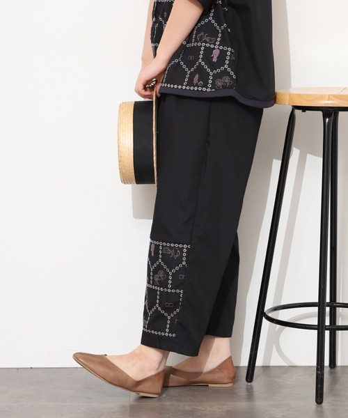 Emago（イマゴ）の「EMAGO おうち透かし刺繍ﾊﾟﾝﾂ（その他パンツ・レディース・アイボリー/ブラック/ネイビー・FREE）」の15枚目の写真