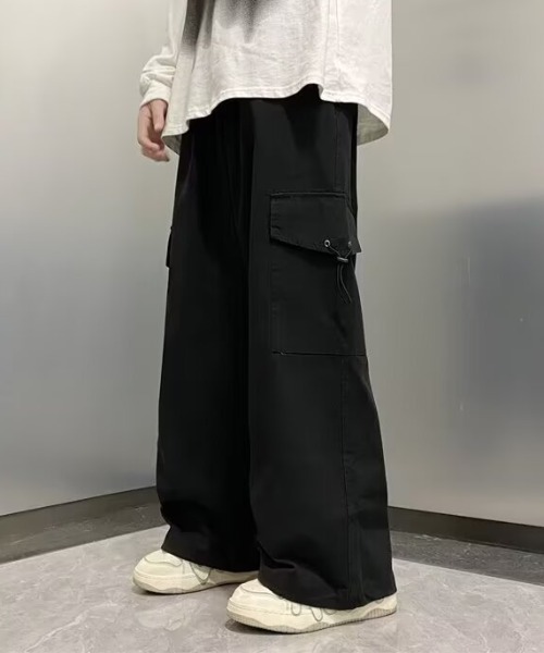 link lot(リンクロット)の「【バックゴム】カーゴデザインチノパンツ(カーゴパンツ・メンズ・ベージュ/ブラック・L/M)」の2枚目の写真