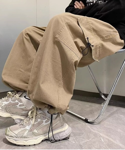 link lot(リンクロット)の「【バックゴム】カーゴデザインチノパンツ(カーゴパンツ・メンズ・ベージュ/ブラック・L/M)」の8枚目の写真