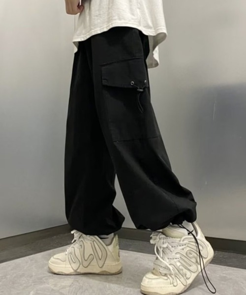 link lot(リンクロット)の「【バックゴム】カーゴデザインチノパンツ(カーゴパンツ・メンズ・ベージュ/ブラック・L/M)」の3枚目の写真