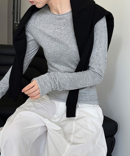by LEGNA(バイレグナ)の「クルーネックロンT(Tシャツ/カットソー・レディース・ブラック/ホワイト/杢グレー・MEDIUM/X-LARGE/LARGE)」の13枚目の写真
