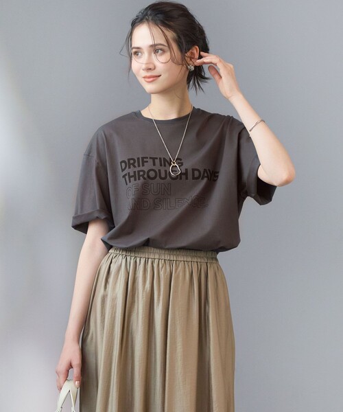 23区 L(ニジュウサンクオオキイサイズ)の「ヴィンテージライクジャージー Tシャツ(Tシャツ/カットソー・レディース・グレー系/ホワイト系/ブラウン系・44/46)」の2枚目の写真