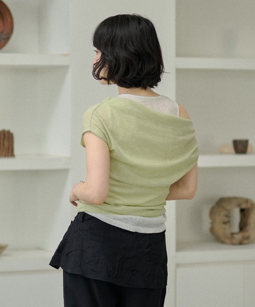 LAULEN(ローレン)の「drape nuance layered tops /ドレープニュアンスオフショルダーレイヤードトップス(Tシャツ/カットソー・レディース・ホワイト/グリーン/オレンジ/グレー/ブラック・FREE)」の17枚目の写真