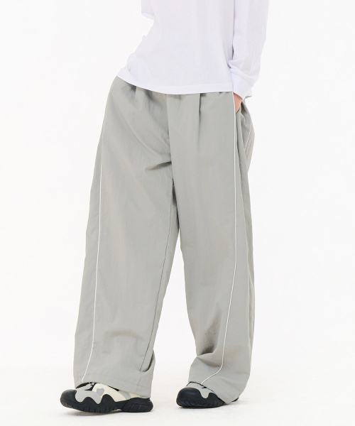 CHASECULT(チェイスカルト)の「レディース カーブド ワイドパンツ-FBRG2292C0E(スウェットパンツ・レディース・ライトグレー・67/70)」の2枚目の写真