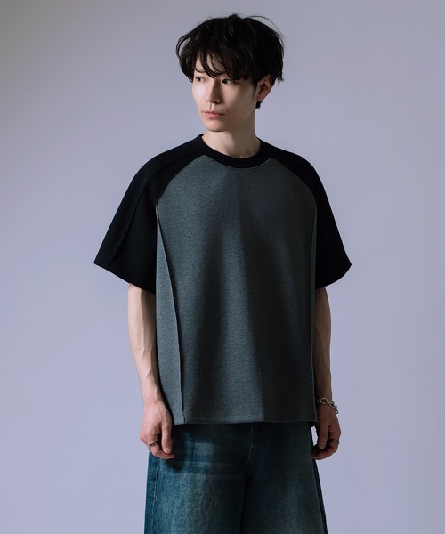 Crownor(クラウノアー)の「ラグランスリーブ バイカラー 半袖Tシャツ(Tシャツ/カットソー・メンズ・ブラウン/ブラック/グレー・LARGE/MEDIUM)」の4枚目の写真