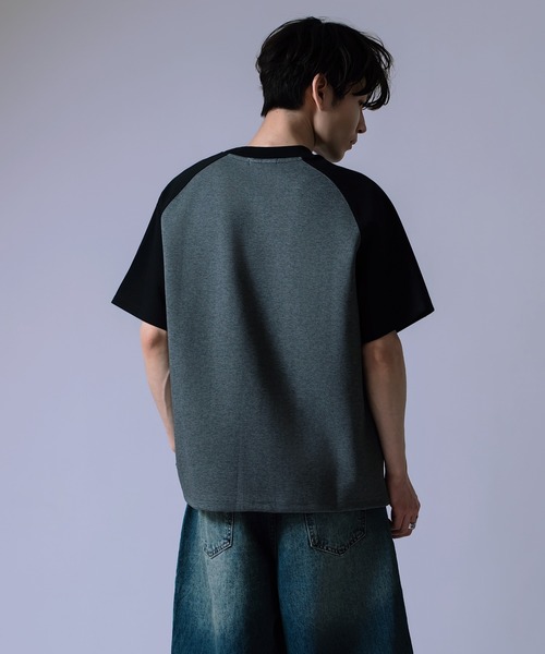 Crownor(クラウノアー)の「ラグランスリーブ バイカラー 半袖Tシャツ(Tシャツ/カットソー・メンズ・ブラウン/ブラック/グレー・LARGE/MEDIUM)」の6枚目の写真