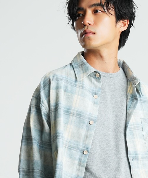 En serio TOKYO(エンソリオトーキョー)の「ピグメントチェックシャツ(シャツ/ブラウス・メンズ・ブルー/ベージュ・MEDIUM/LARGE/X-LARGE)」の11枚目の写真