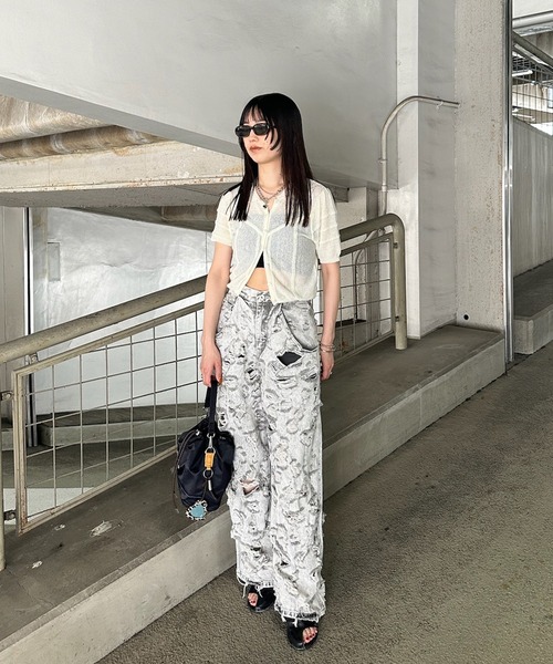 Ameri（アメリ）の「MEDI MAX DAMAGE DENIM（デニムパンツ・レディース・ライトブルー/ライトグレー・24inch/26inch/25inch）」の6枚目の写真