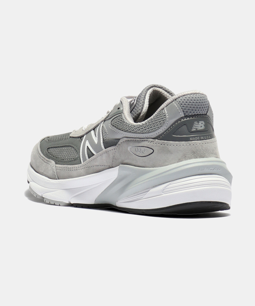NEW BALANCE(ニューバランス)の「【New Balance / ニューバランス】M990GL6(スニーカー・メンズ・チャコールグレー・25cm/26.5cm/27cm/27.5cm/28cm/28.5cm/29cm/30cm)」の3枚目の写真