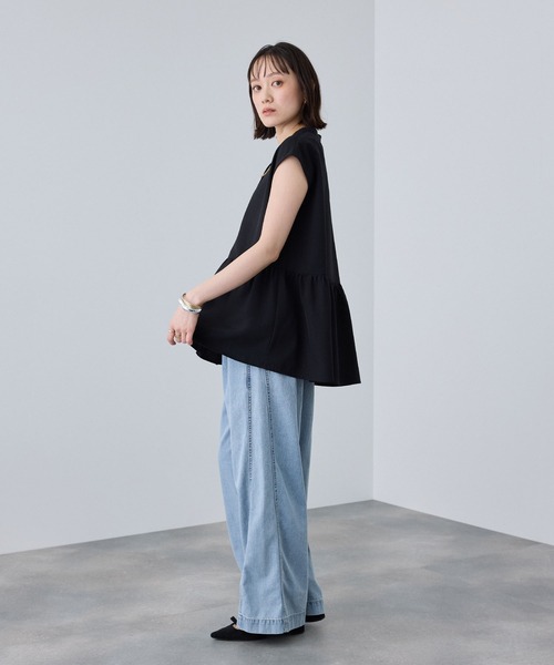 CROSS FUNCTION（クロスファンクション）の「《防シワ》リネンライクストライプペプラムブラウス【CROSS FUNCTION/クロスファンクション】（シャツ/ブラウス・レディース・ブラック/オフホワイト/ネイビー・M/L/LL）」の4枚目の写真