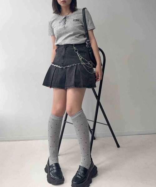 AS KNOW AS plus(アズノゥアズプラス)の「〇レースアップ ワンポイント刺繍テレコTシャツ(Tシャツ/カットソー・レディース・グレー/ブラック・FREE)」の14枚目の写真