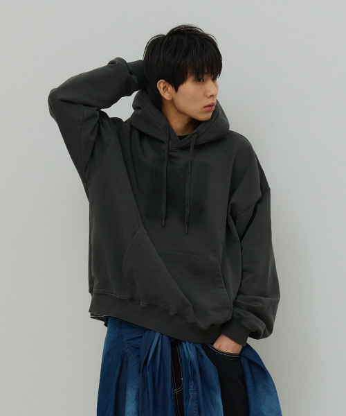 DESIRED(デシレッド)の「ピグメントグラフィックフードパーカー-FASK5107B09(パーカー・レディース・ダークグレー・MEDIUM/LARGE/X-LARGE)」の6枚目の写真