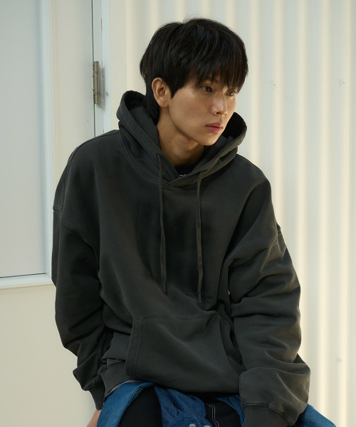 DESIRED(デシレッド)の「ピグメントグラフィックフードパーカー-FASK5107B09(パーカー・レディース・ダークグレー・MEDIUM/LARGE/X-LARGE)」の7枚目の写真
