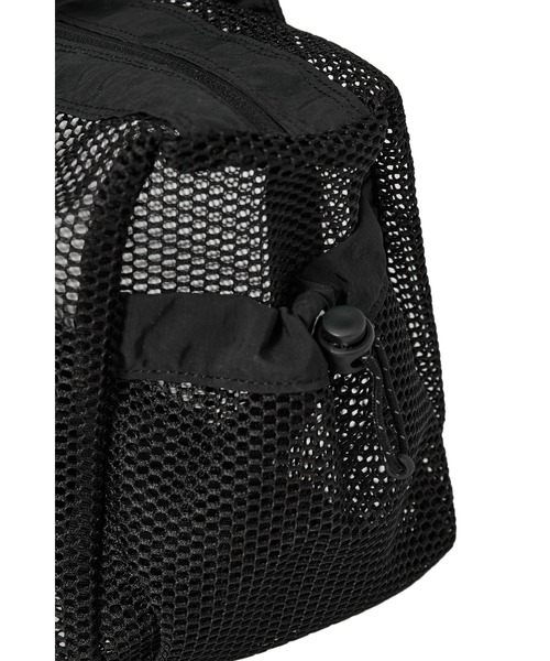 EMIS(イミス)の「MESH DUFFLE BAG(ショルダーバッグ・レディース・ブラック/レッド/ライトブルー・FREE)」の12枚目の写真