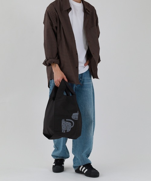 392 plusm(サンキューニプリュスエム)の「392plusm 392PLUSM TC ECO BAG_S サンキューニプリュスエム TC エコバッグ S(エコバッグ/サブバッグ・メンズ・ブラック系1/パープル系1/グリーン系9・ONE)」の15枚目の写真