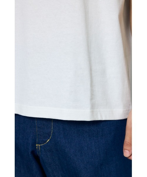 AZUL by moussy(アズールバイマウジー)の「エンボスロゴTシャツ(Tシャツ/カットソー・メンズ・ホワイト/ライトブルー/ライトブラック・LARGE/MEDIUM)」の21枚目の写真