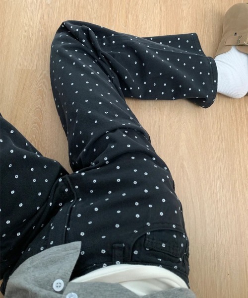 Ritzy(リッツィー)の「小花柄イージーワイドパンツ(その他パンツ・レディース・ブラック・M)」の16枚目の写真