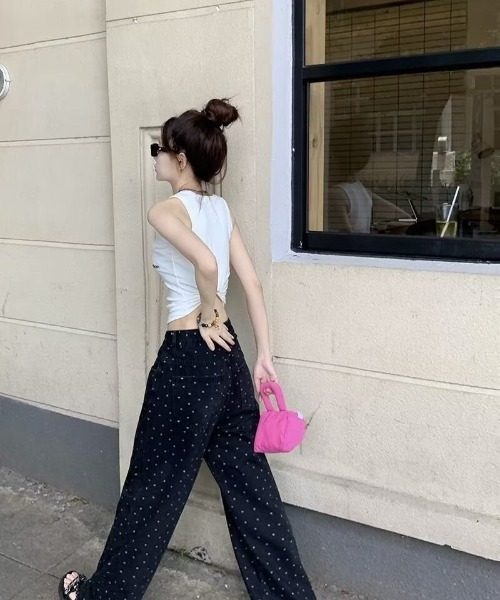 Ritzy(リッツィー)の「小花柄イージーワイドパンツ(その他パンツ・レディース・ブラック・M)」の2枚目の写真