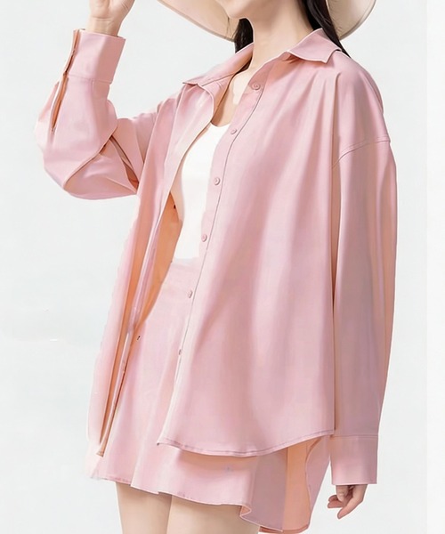 DAY CLOSET（デイ クローゼット）の「【UPF50+/ひんやり冷たい接触冷感】長袖レギュラーカラーオーバーサイズアシメヘム開襟シャツ レディース（シャツ/ブラウス・レディース・イエロー/ホワイト/ブルー/ピンク・FREE）」の9枚目の写真